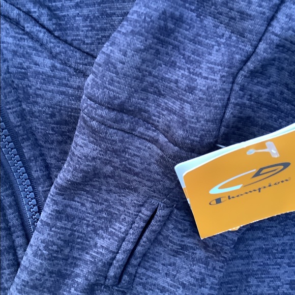 CHAMPION sweatshirt - Picture 7 of 7